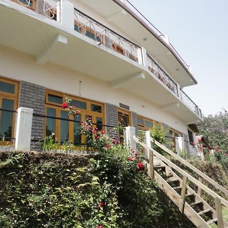 Om Mountain Resort Mukteshwar Εξωτερικό φωτογραφία